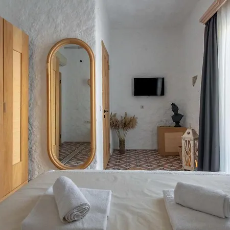 Rupa Alacati Otel *