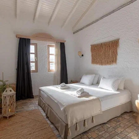 Rupa Alacati- Adults Only