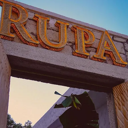 Rupa Alacati İzmir