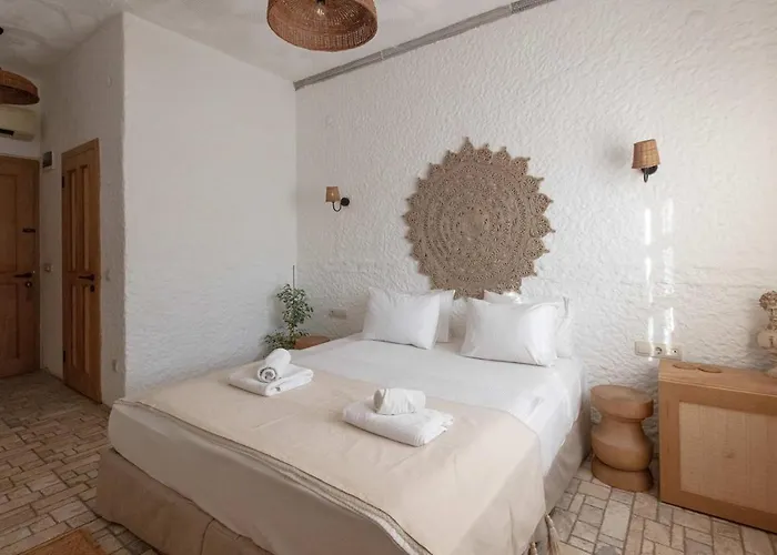 Rupa Alacati- Adults Only Esmirna