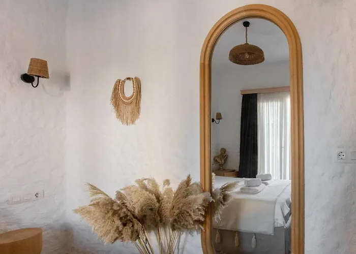 Rupa Alacati- Adults Only Izmir