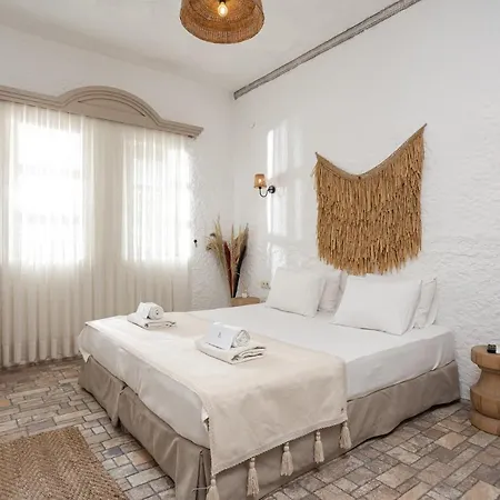 Rupa Alacati- Adults Only *